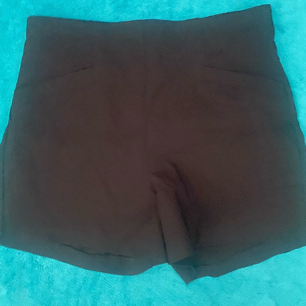 NWOT black shorts